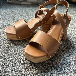 Cool Planet by Steve Madden Platform Sandals